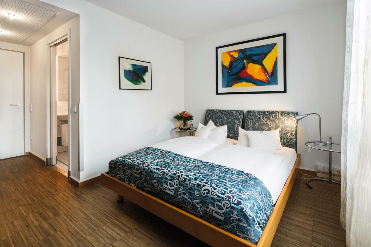 Business & Art Hotel Markgraf Эммендинген Экстерьер фото